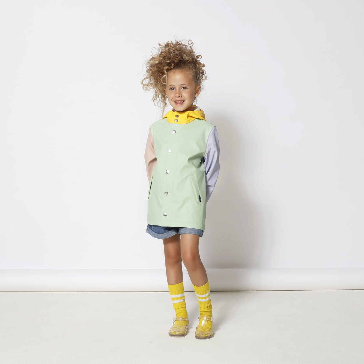 ELEPHANT MAN | pastel green colourblock